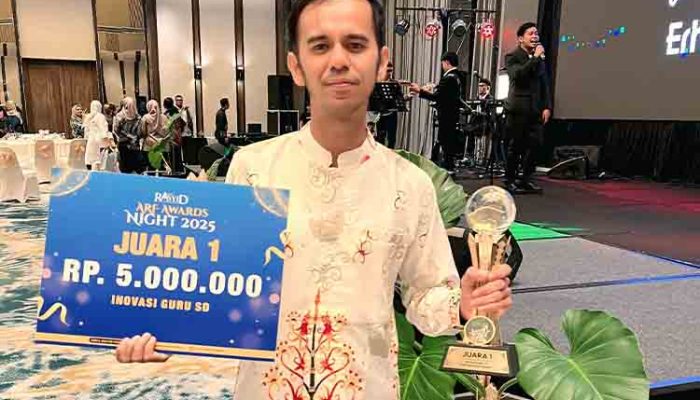 Dua Guru SDN 2 Petuk Bukit Juara Lomba Karya Tulis Ilmiah