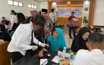 Kanwil Ditjenpas Kalteng Gelar Pemeriksaan Kesehatan dan Donor Darah